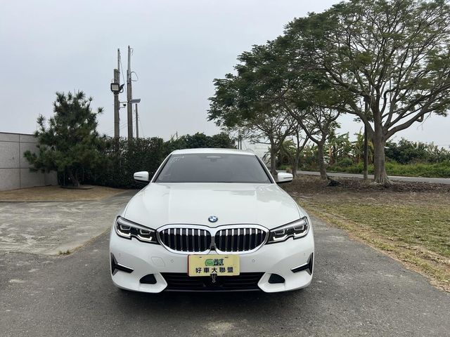 BMW寶馬 318I  第2張相片