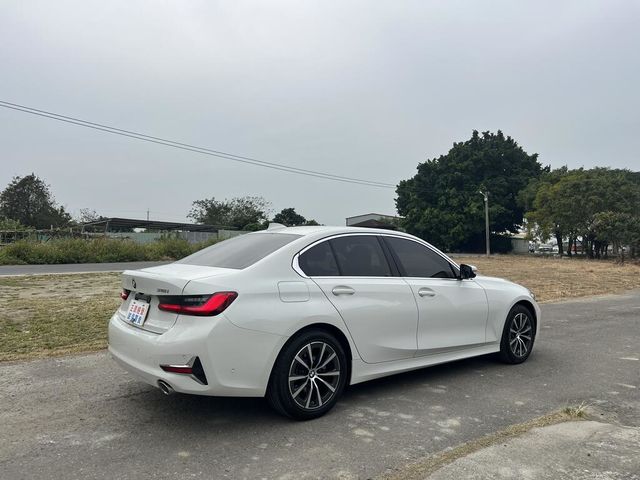 BMW寶馬 318I  第4張相片
