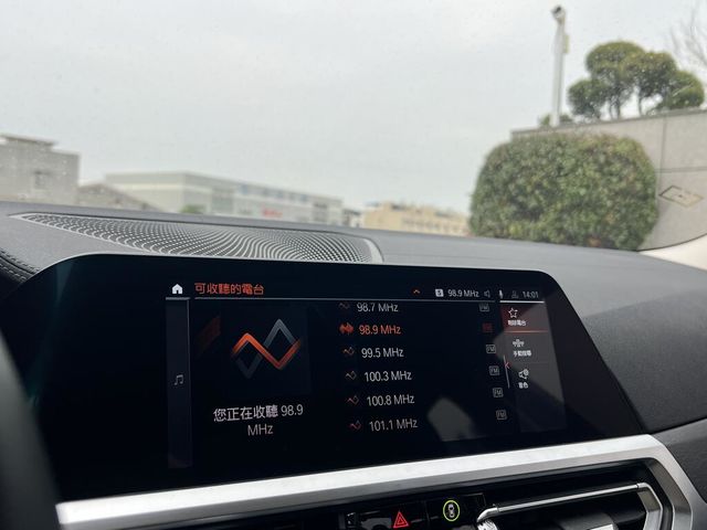 BMW寶馬 318I  第15張相片