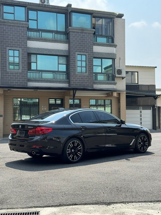BMW寶馬 520D  第2張相片