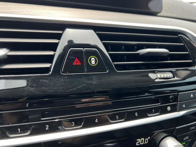 BMW寶馬 520D  第11張相片