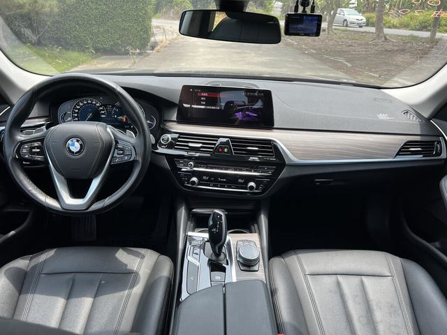 BMW寶馬 520D  第13張相片