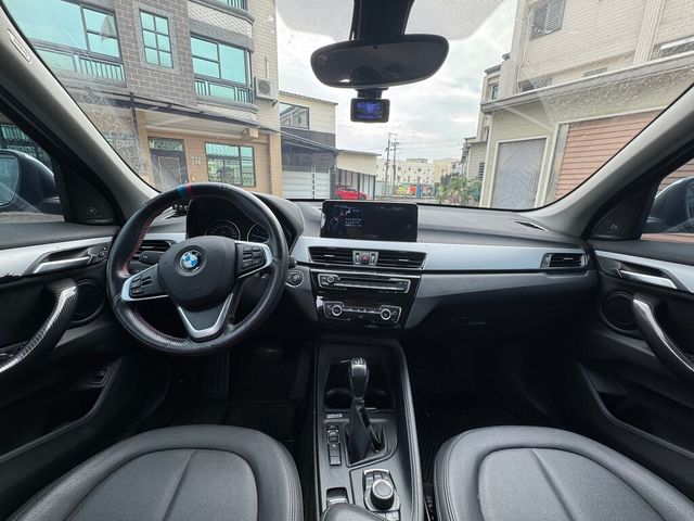 BMW寶馬 X1  第7張相片