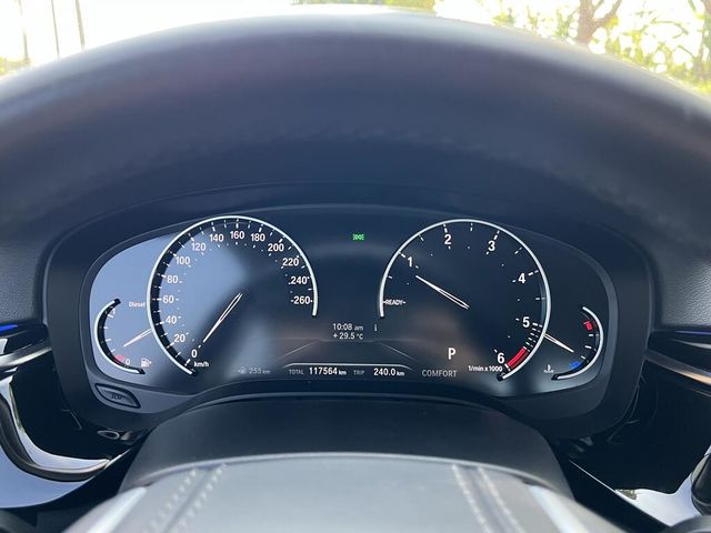 BMW寶馬 520D  第7張相片