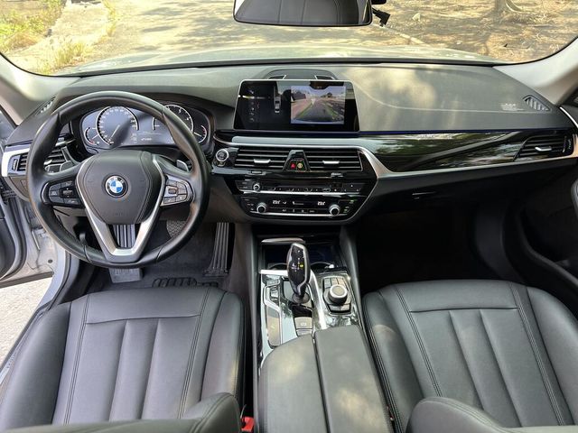 BMW寶馬 520D  第14張相片