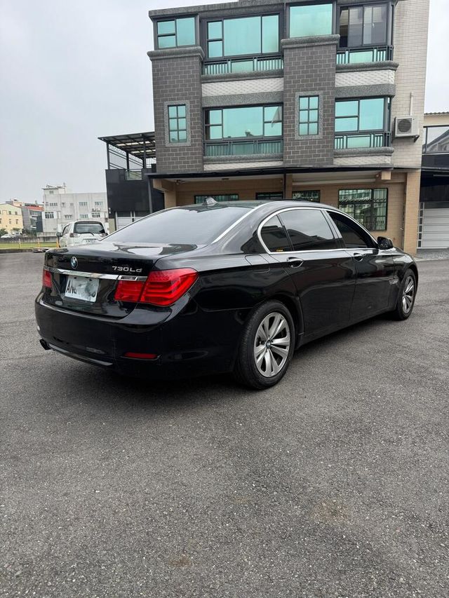 BMW寶馬 730LD  第2張相片