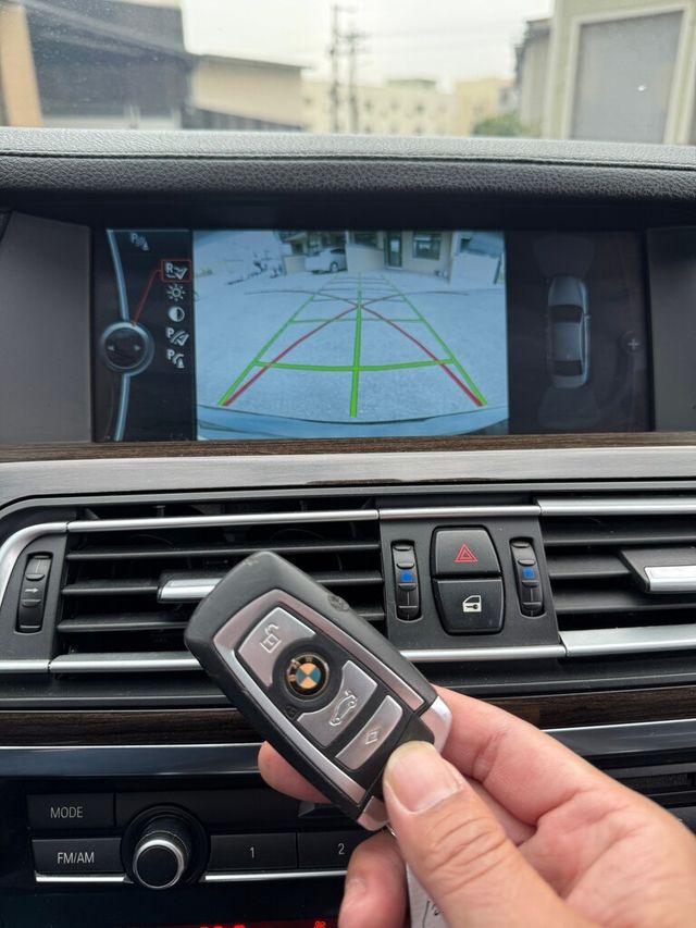 BMW寶馬 730LD  第4張相片