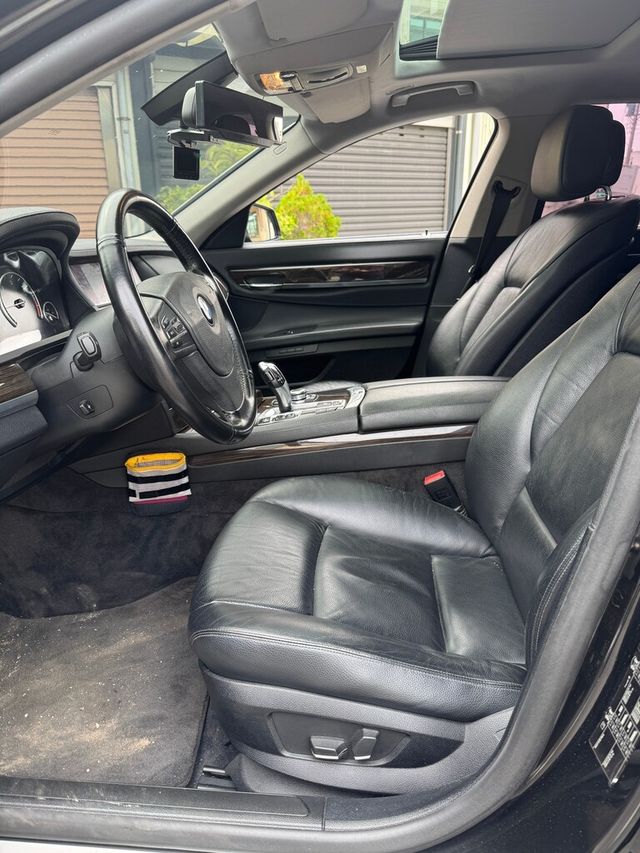 BMW寶馬 730LD  第6張相片