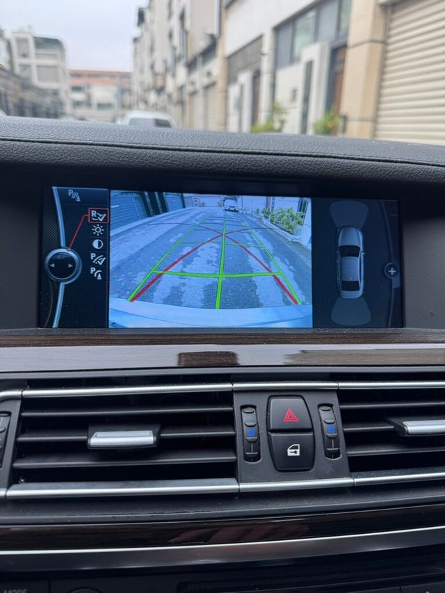 BMW寶馬 740LI  第5張相片