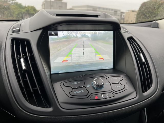 FORD福特 KUGA  第13張相片