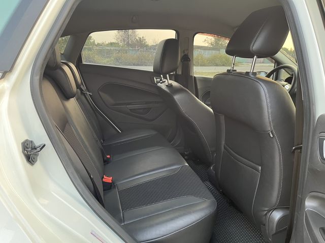 FORD福特 FIESTA  第33張相片