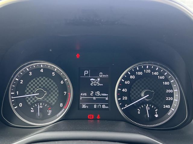 HYUNDAI現代 ELANTRA  第13張相片