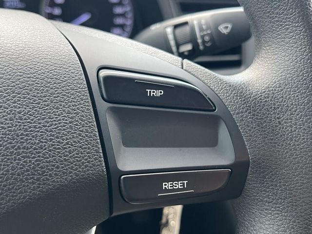 HYUNDAI現代 ELANTRA  第17張相片