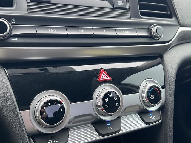 HYUNDAI現代 ELANTRA  第23張相片