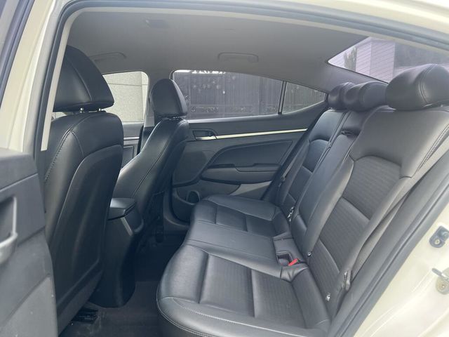 HYUNDAI現代 ELANTRA  第29張相片