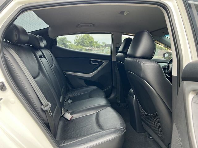 HYUNDAI現代 ELANTRA  第31張相片