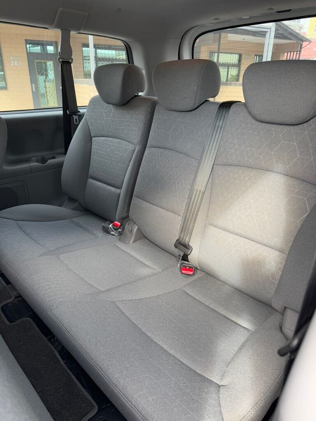 HYUNDAI現代 STAREX  第17張相片