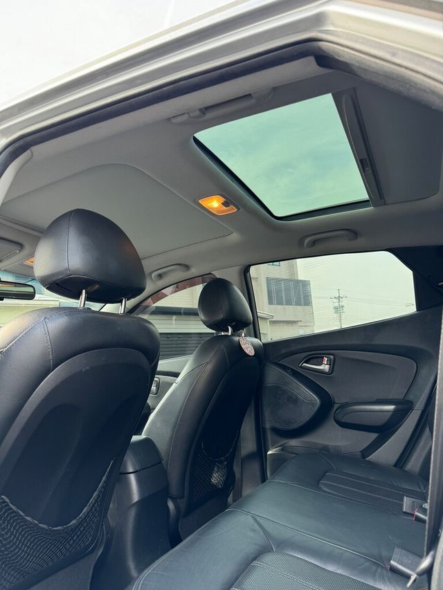 HYUNDAI現代 IX35  第11張相片