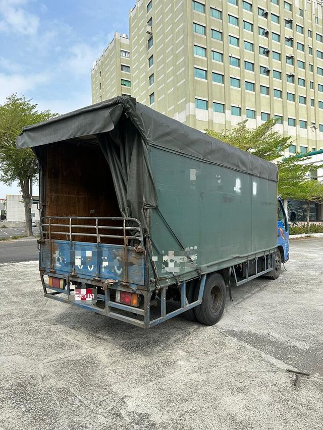 ISUZU五十鈴 ELF  第5張相片