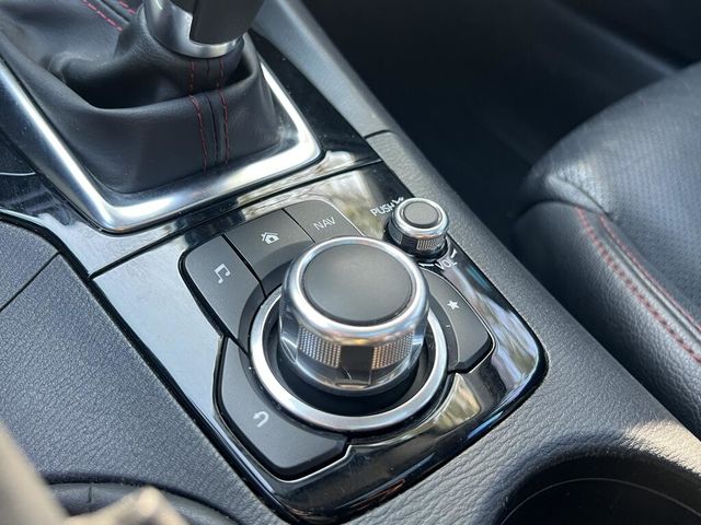 MAZDA馬自達 MAZDA 3  第29張相片