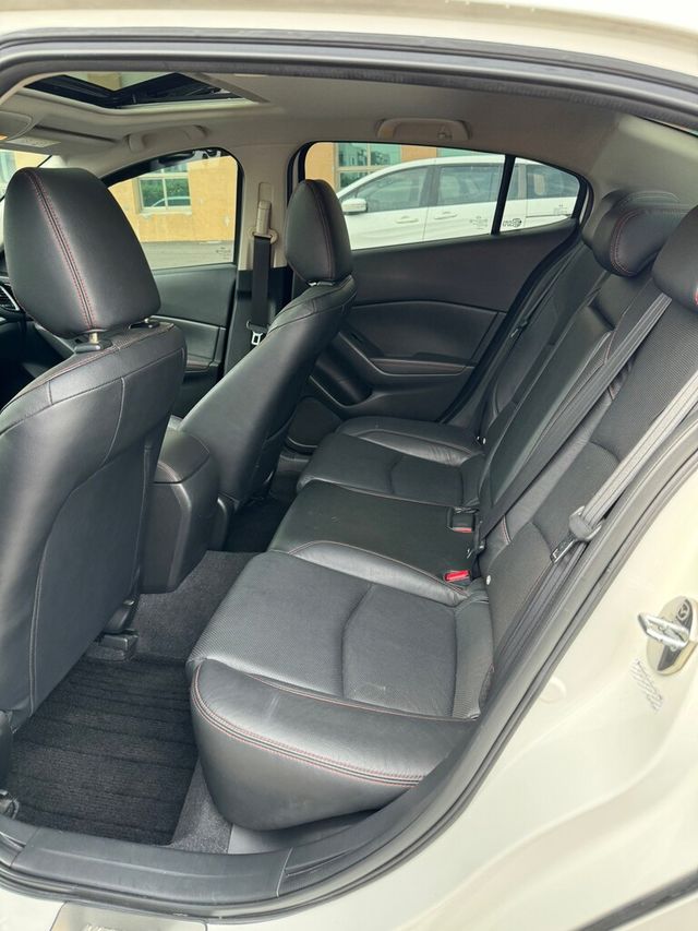MAZDA馬自達 MAZDA 3  第15張相片