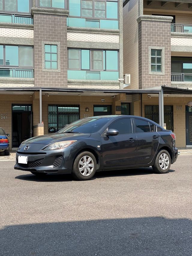 MAZDA馬自達 MAZDA 3  第1張相片