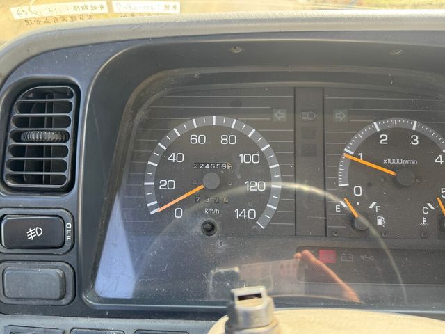 MITSUBISHI三菱 CANTER  第5張相片