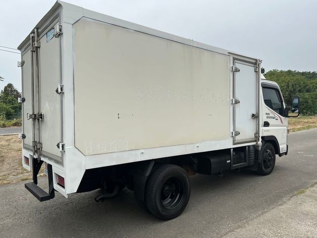 MITSUBISHI三菱 CANTER  第7張相片