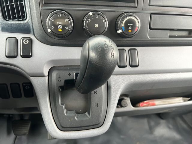 MITSUBISHI三菱 CANTER  第17張相片