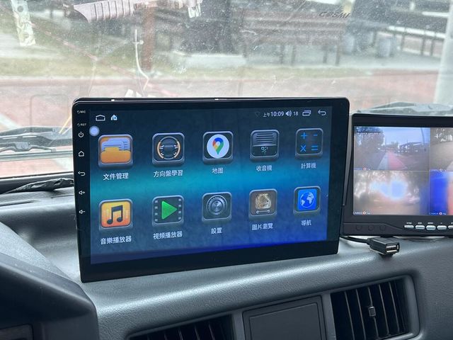 MITSUBISHI三菱 DELICA  第21張相片