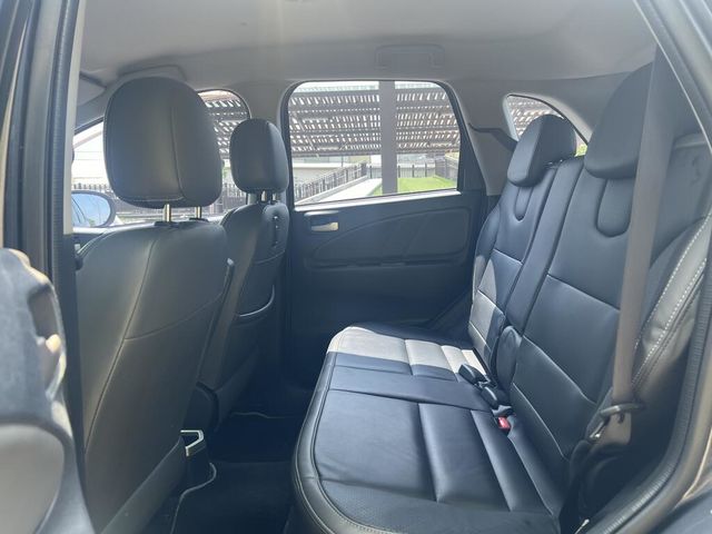 MITSUBISHI三菱 COLT PLUS  第17張相片