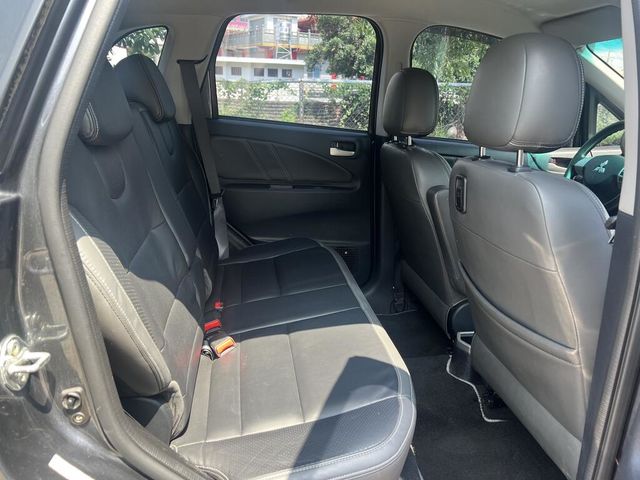 MITSUBISHI三菱 COLT PLUS  第21張相片