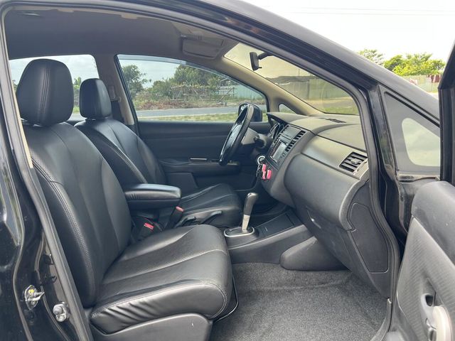NISSAN日產 TIIDA  第17張相片