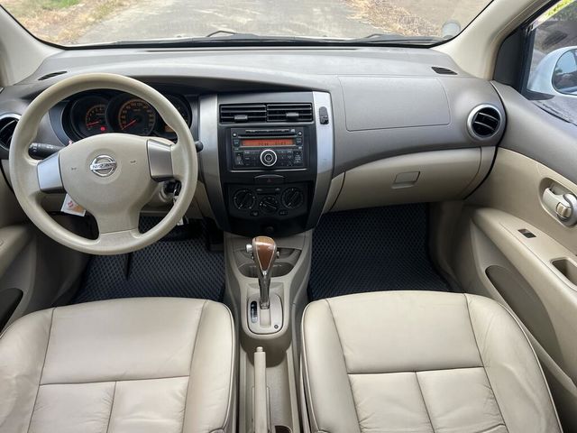 NISSAN日產 LIVINA  第15張相片