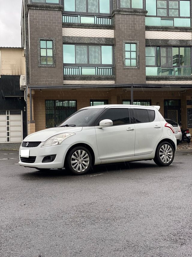 SUZUKI鈴木 SWIFT  第1張相片
