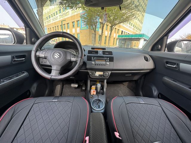 SUZUKI鈴木 SWIFT  第9張相片