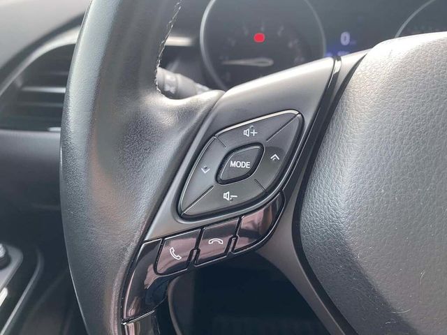 TOYOTA豐田 C-HR  第19張相片