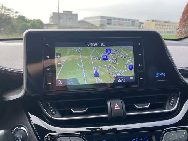 TOYOTA豐田 C-HR  第25張相片