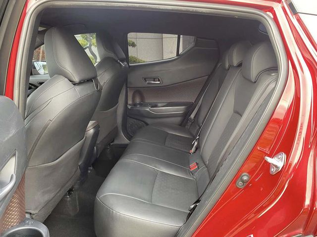 TOYOTA豐田 C-HR  第35張相片