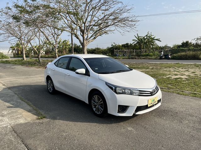 TOYOTA豐田 ALTIS  第5張相片