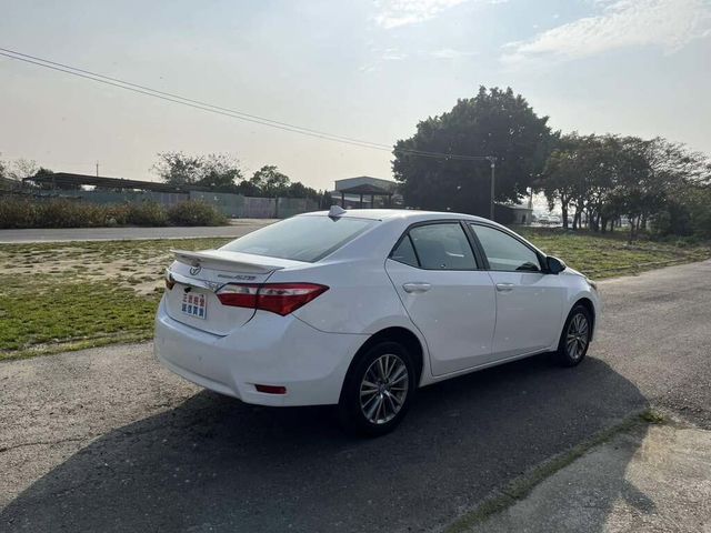 TOYOTA豐田 ALTIS  第7張相片