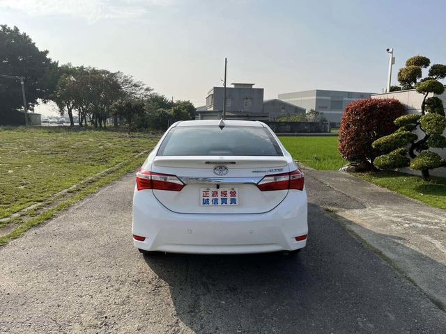 TOYOTA豐田 ALTIS  第9張相片