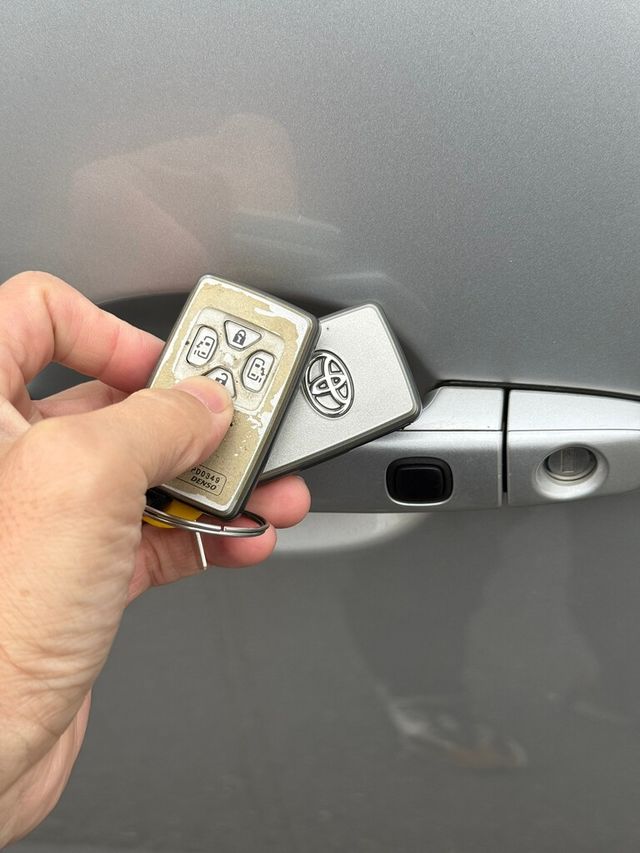 TOYOTA豐田 PREVIA  第11張相片