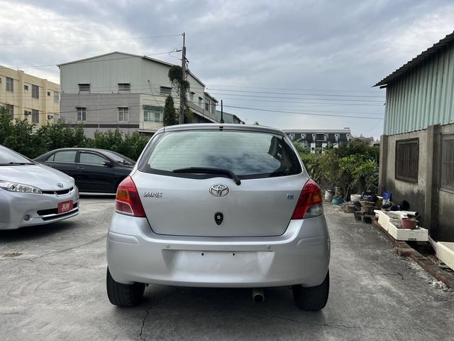 TOYOTA豐田 YARIS  第3張相片