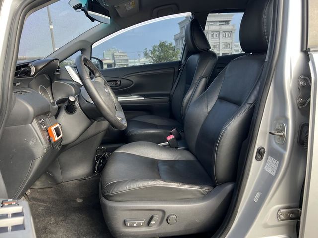 TOYOTA豐田 WISH  第27張相片