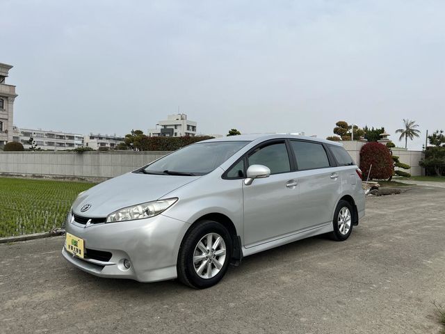 TOYOTA豐田 WISH  第1張相片