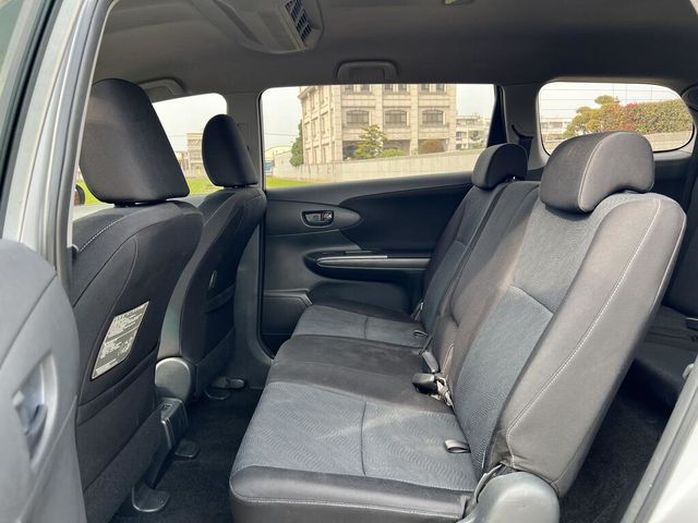TOYOTA豐田 WISH  第13張相片