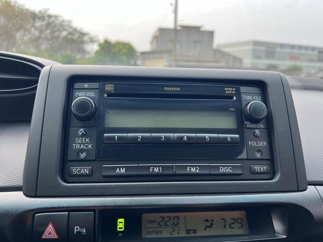 TOYOTA豐田 WISH  第23張相片
