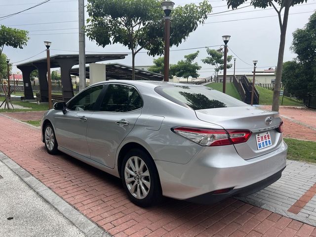TOYOTA豐田 CAMRY  第11張相片