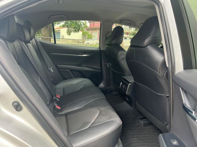 TOYOTA豐田 CAMRY  第33張相片